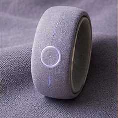 虚构伴身智能产品 26